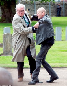 KevinVickersandprotester